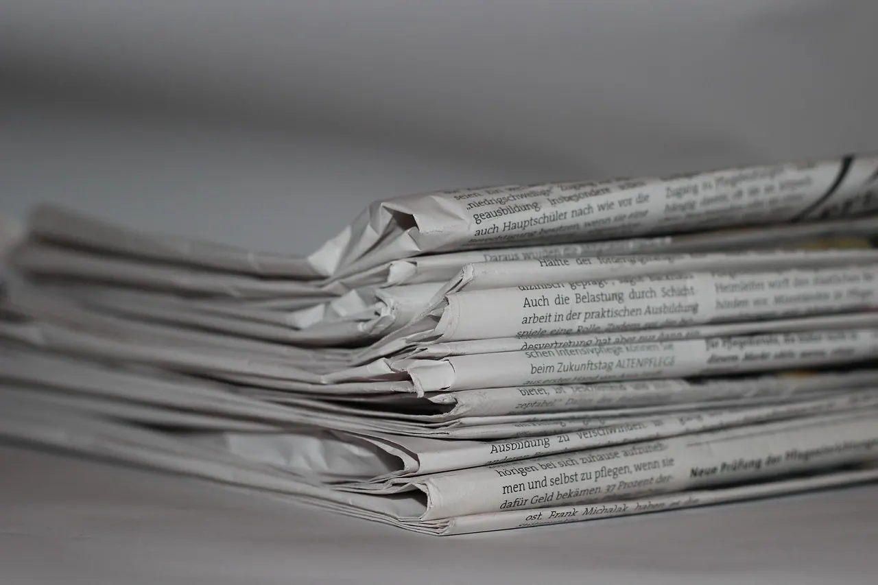 news, newsletter, newspaper, information, background press, journalist, headlines, journalism, magazine, newspapers, magazines, article, communication, daily news info, message, ne. Developing story desk case: rebuilding a confused public alert