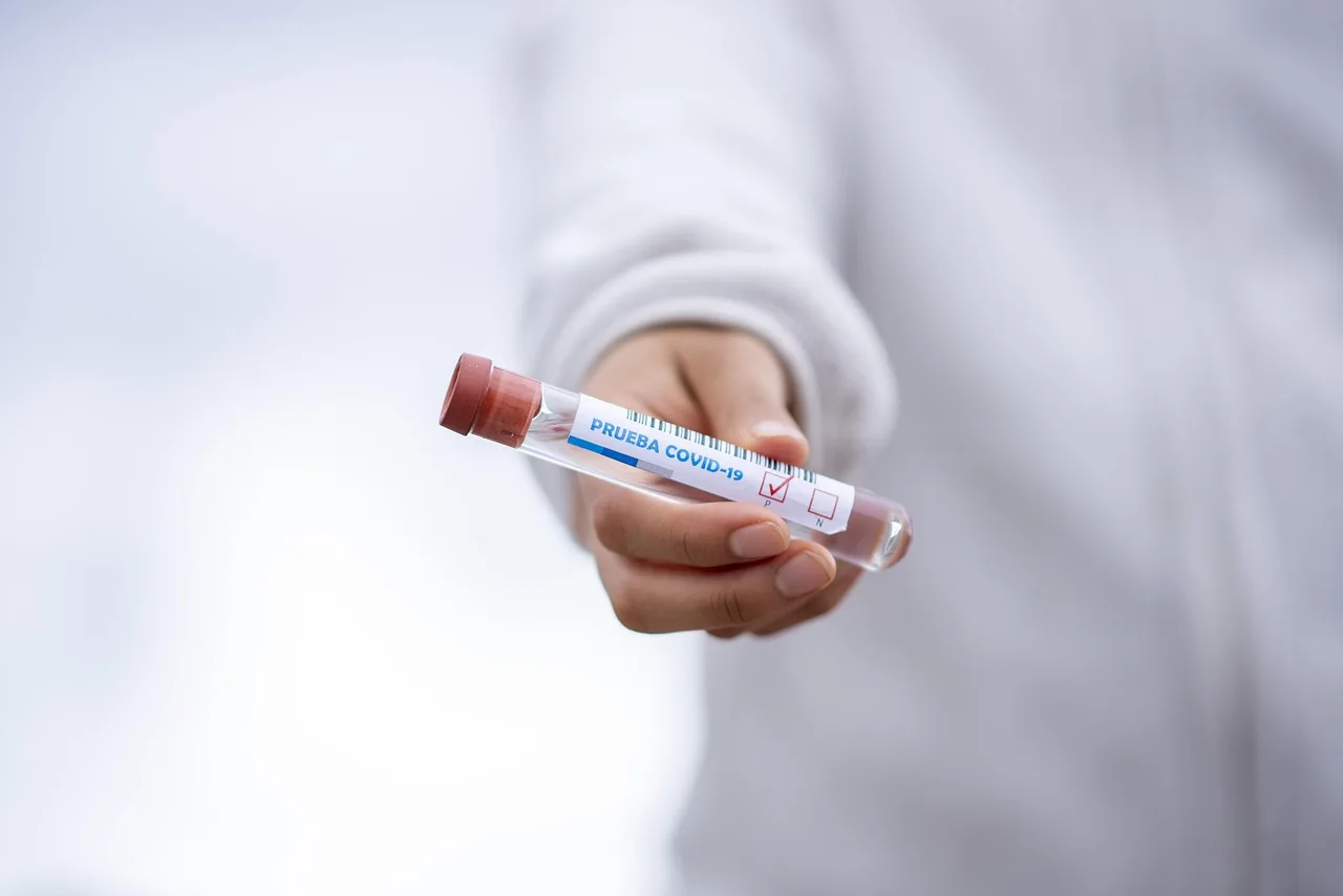 test tube, covid-19, mask, face mask, medical, pandemic, hospital, quarantine, coronavirus, test tube, covid-19, covid-19, covid-19, mask, medical, medical, medical, hospital, hospital, hospital, hospital, hospital, coronavirus, coronavirus. Early health alert reporting: a fictional case study